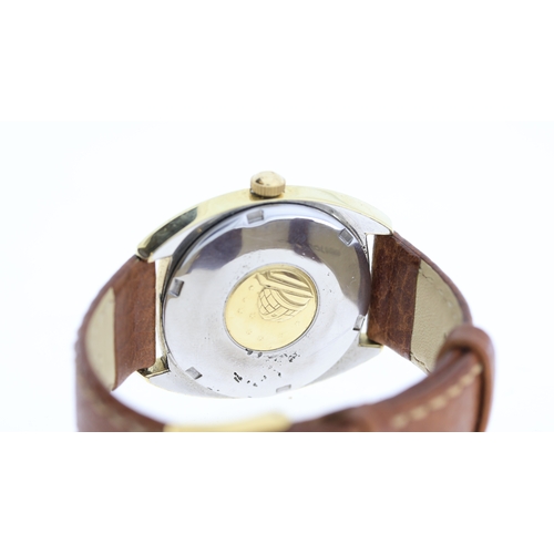 85 - Brand: Omega
 Model Name: Constellation 
 Reference: 168.017
 Movement: Automatic
 Year: Circa 1969
... 