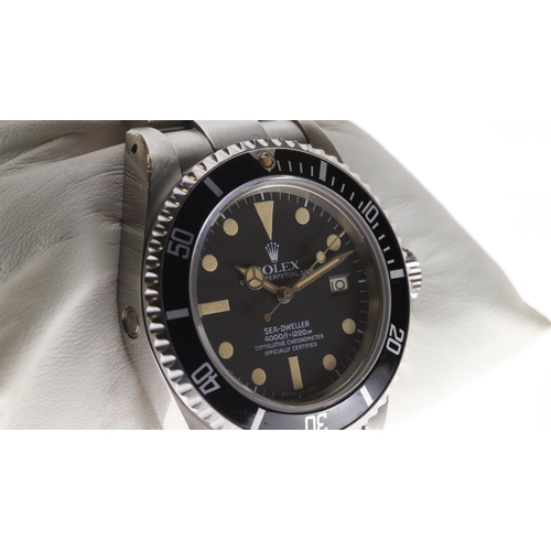 38 - Brand: Rolex
 Model Name: Sea Dweller 
 Reference: 16660 'Triple 6'
 Movement: Automatic
 Year: Circ... 