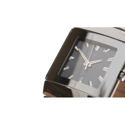 57 - Brand: Rado
 Model Name: Diastar 
 Reference: 152.0432.3
 Movement: Quartz
 Dial shape: Square
 Dial... 