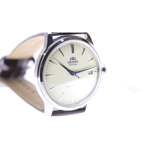 61 - Brand: Orient
 Model Name: Bambino 
 Reference: F672-UAT0
 Movement: Automatic
 Dial shape: Circular... 