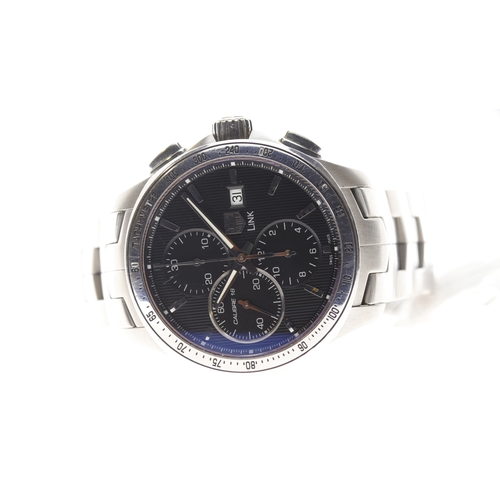 83 - Brand: Tag Heuer
 Model Name: Link 
 Reference: CAT2010
 Movement: Automatic
 Box: Accompanying Box
... 