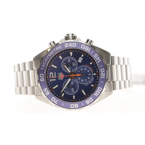 87 - Brand: Tag Heuer
 Model Name: Formula 1 
 Reference: CAZ1014
 Movement: Quartz
 Box: inner box
 Box ... 