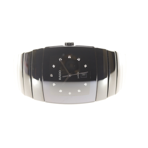 90 - Brand: Rado
 Model Name: Diastar 
 Reference: 129.0724.3
 Movement: Quartz
 Year: 2012
 Dial shape: ... 