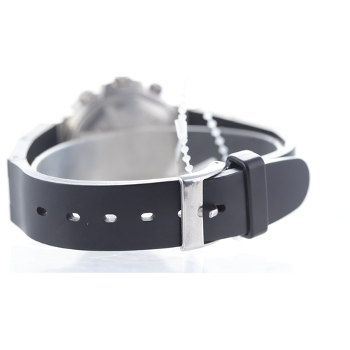 271 - Bulgari Scuba Diagono Ref SCB 38 S Circa 2000's Brand: Bulgari
 Model Name: Scuba Diagono 
 Referenc... 