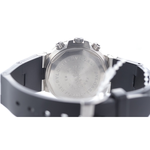 271 - Bulgari Scuba Diagono Ref SCB 38 S Circa 2000's Brand: Bulgari
 Model Name: Scuba Diagono 
 Referenc... 