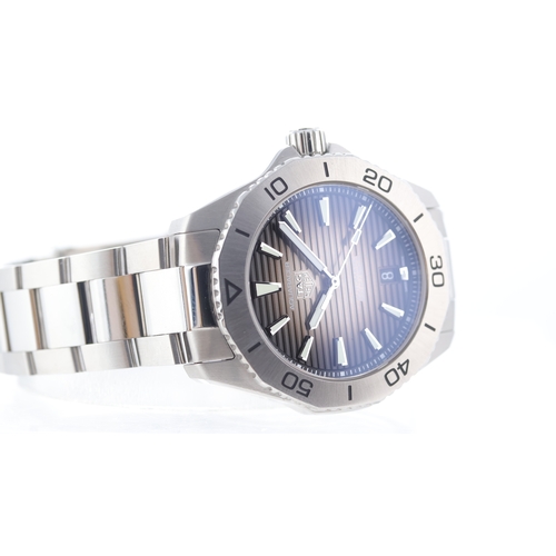 86 - Tag Heuer Aquaracer Ref WBP2110 CIRCA 2022+ Brand: Tag Heuer
 Model Name: Aquaracer 
 Reference: WBP... 