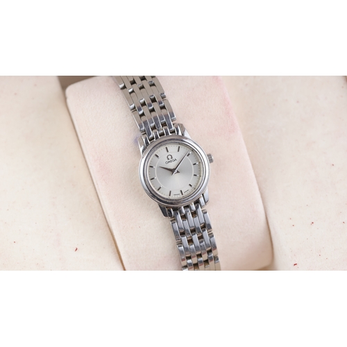 120 - Ladies Omega De Ville Ref 4570.31.00 with Box and Papers 2001 Brand: Omega
 Model Name: De Ville 
 R... 