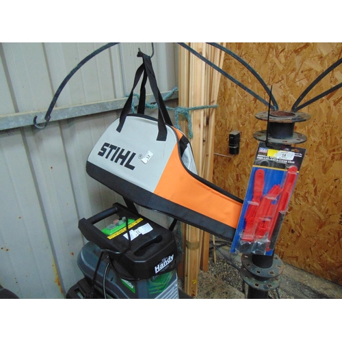 13 - Chainsaw bag