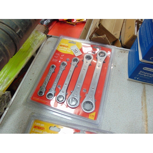 163 - new 5 piece ring ratchet spanner set