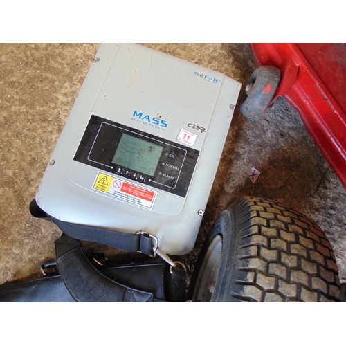 11 - Solar panel control panel