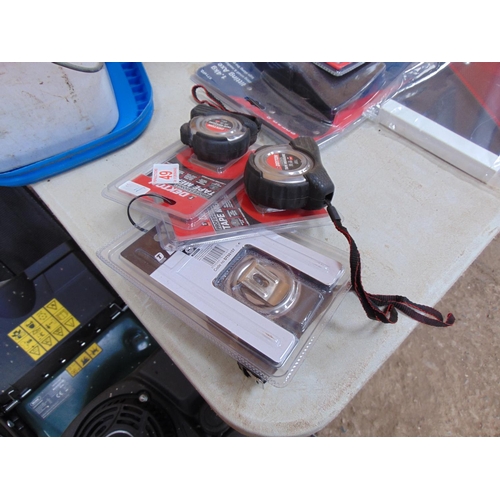 49 - 3 x professional stainless steel tape measures H66