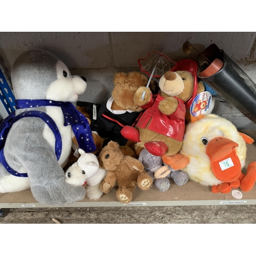 66 - qty of soft toys