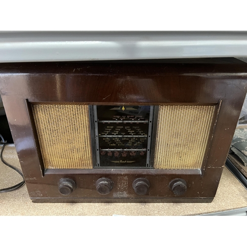 758 - vintage bush radio