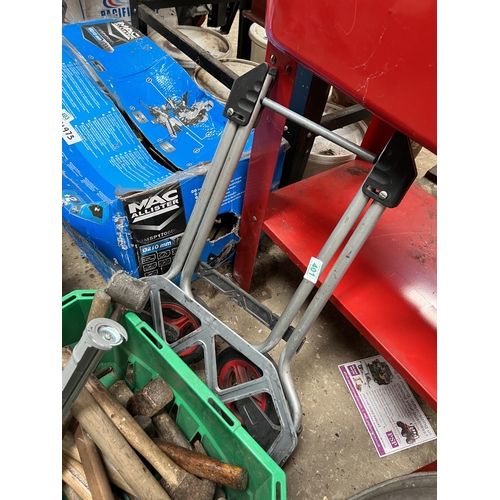 401 - folding sack truck