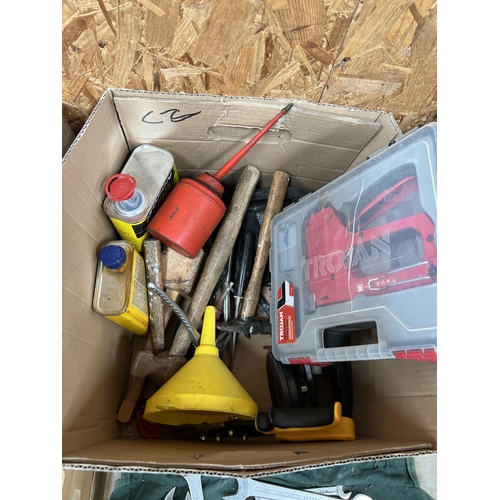 69 - Box mixed tools ect