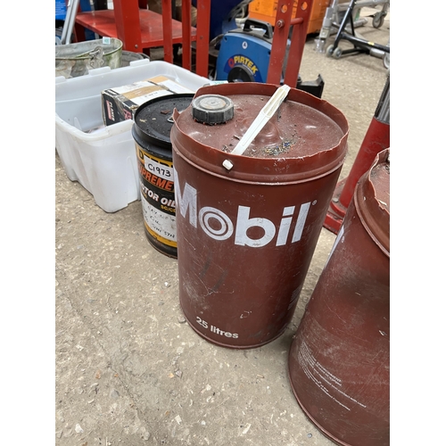 397 - 25 litres Mobil oil