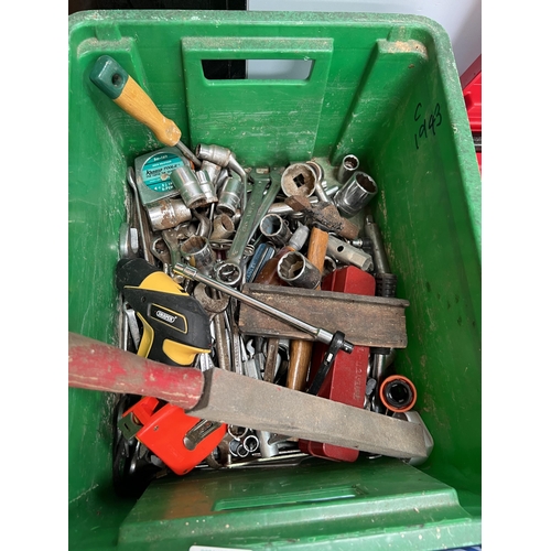 99 - Green bin mixed lot