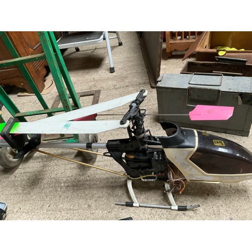 860 - RC helicopter NITRO , working order