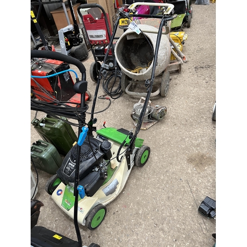 644 - petrol mower ETESIA sold as seen