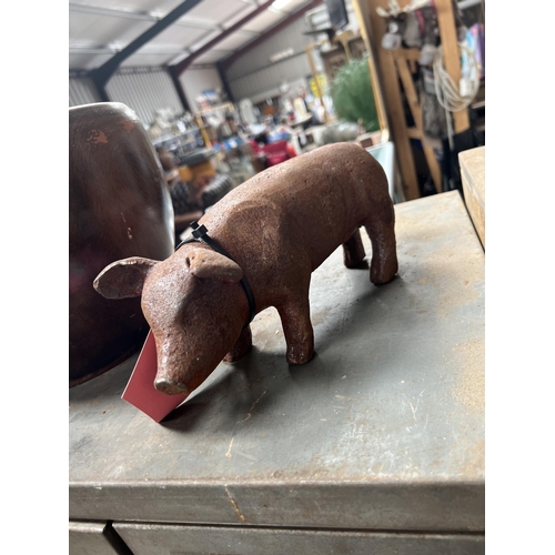 97 - heavy cast iron pig h125