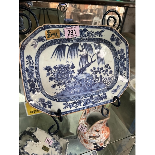 291 - Early Blue / white plate no hallmarks