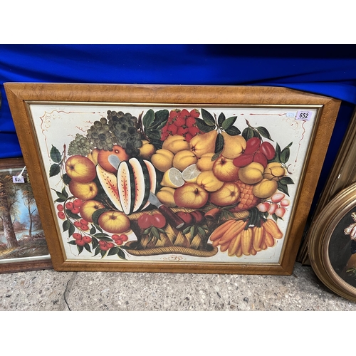 652 - n114 maple framed still life print