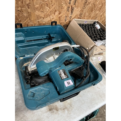 50 - 240v circular saw Makita in case