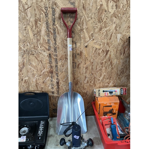60 - aluminium shovel h14
