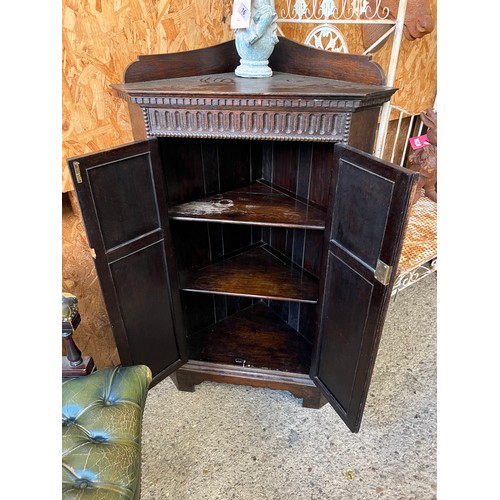 15 - oak corner floor standing cupboard