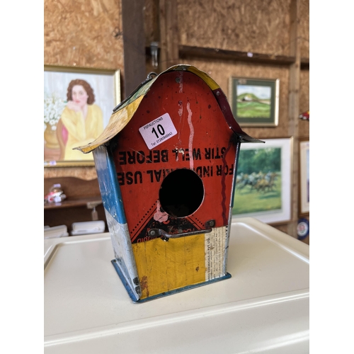 10 - Recycled tin bird box h182