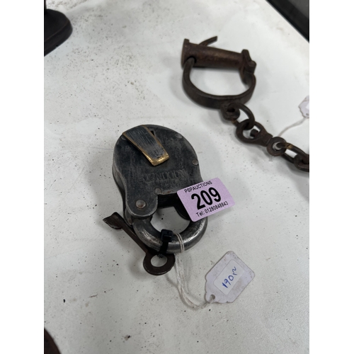 209 - antique style padlock h190