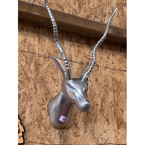 66 - aluminium antelope head