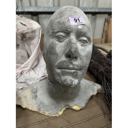 91 - film prop head