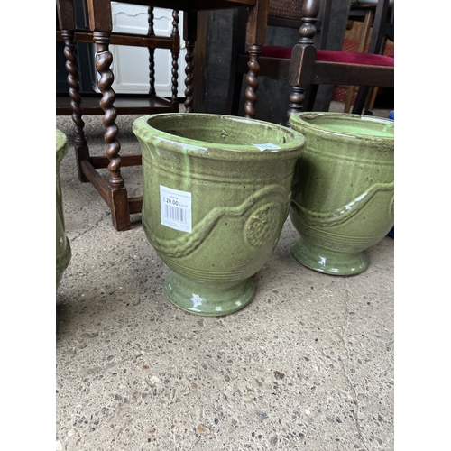 15 - Glazed REGENT glazed urn planter 30cm diameter x 33cm tall GREEN