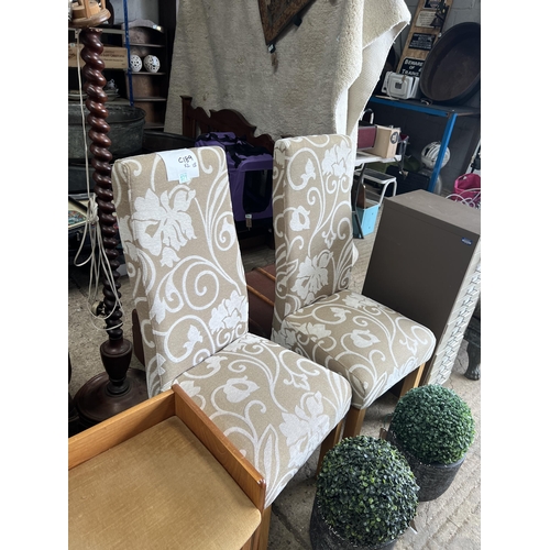 571 - 2 x upholstered chairs