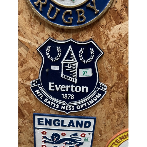 97 - h381Everton