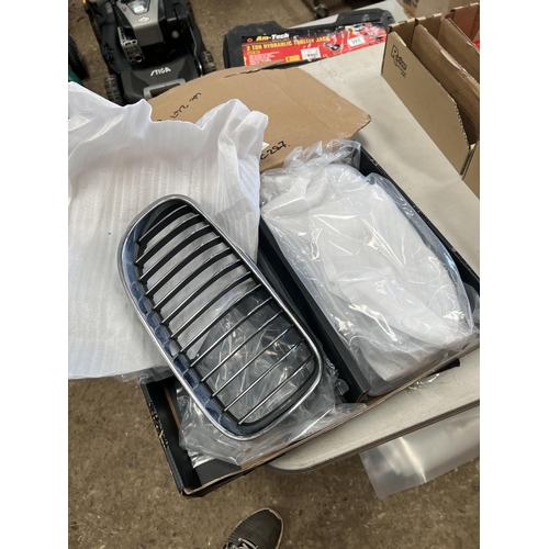 155 - BMW 3 series grilles