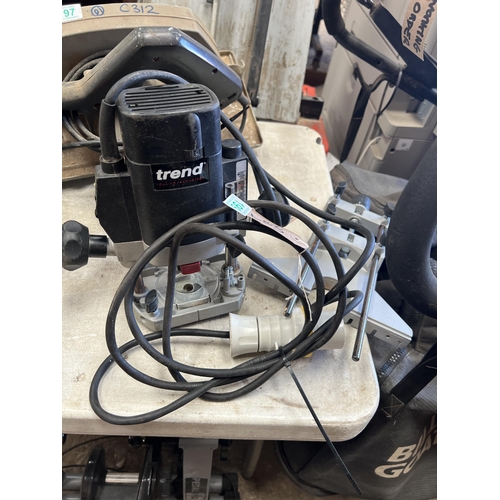 199 - Trend 110v router