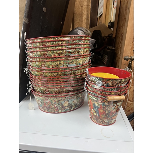 38 - Qty metal Christmas buckets