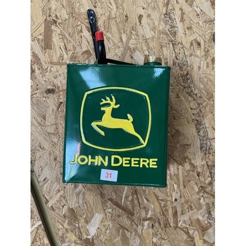 31 - John Deere fuel can h 534