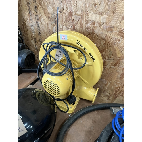 32 - 240v blower