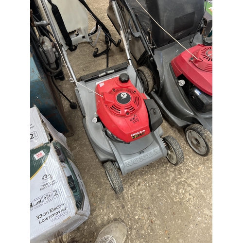 359 - 1992 HONDA HR173QD petrol mower working no grass box