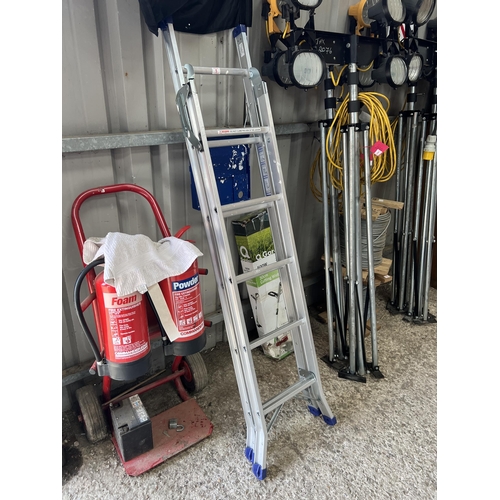 5 - aluminium step ladder