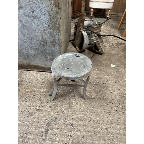 1434 - galvanised stool 11” x 12”