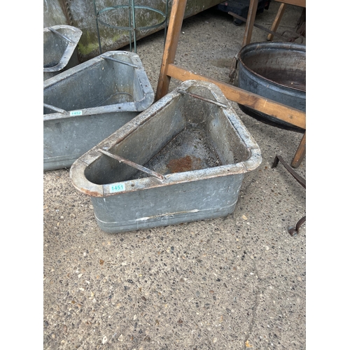 1451 - Heavy galvanised corner trough 28” x 22” x 22” x 11”