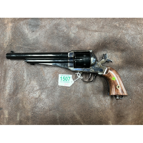 1507 - replica revolver