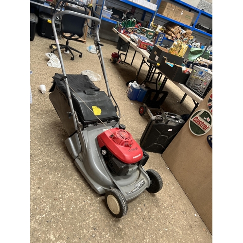 170 - Honda petrol mower