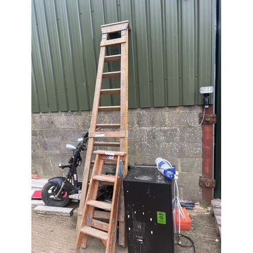 573 - small ladder