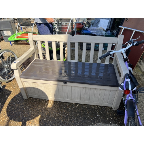 117 - garden bench with storage