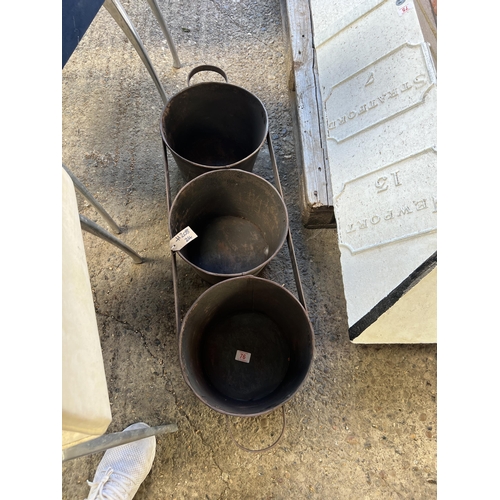 76 - triple round tub planter h208